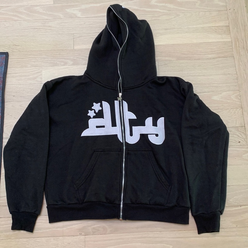 Sweatshirt Divide the Youth size M